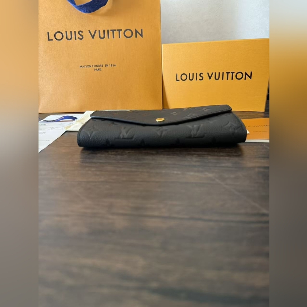 Louis Vuitton Black Monogram Sarah Wallet - Picture 9 of 14